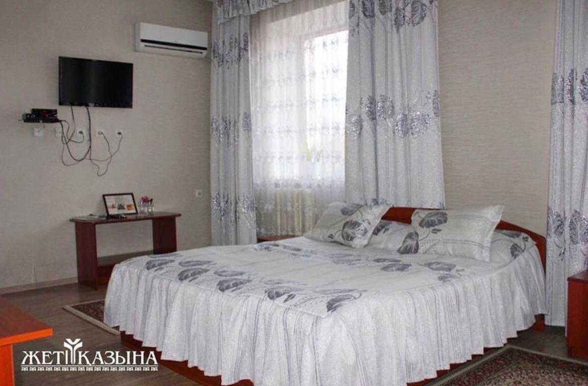 Гостиничный Комплекс Жеты Казына Zharkent Bagian luar foto